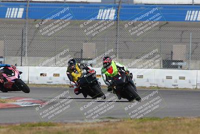 media/Nov-26-2022-Fastrack Riders (Sat) [[b001e85eef]]/Level 1/Session 3 Outside Turn 9/